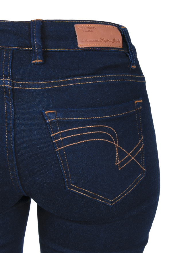 detail Papion jeans